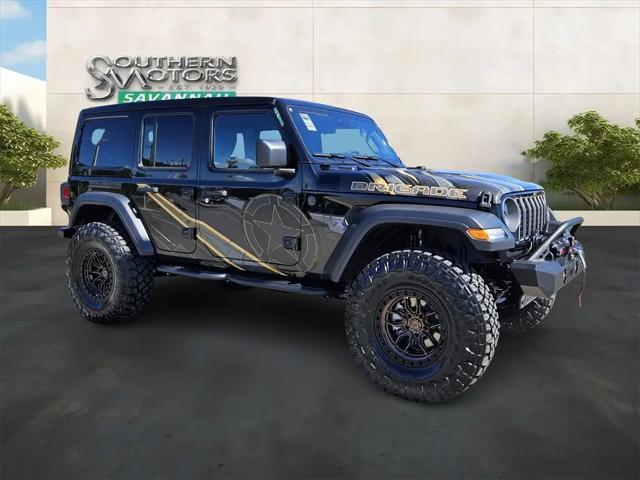 2025 Jeep Wrangler 4-Door Summit 4x4