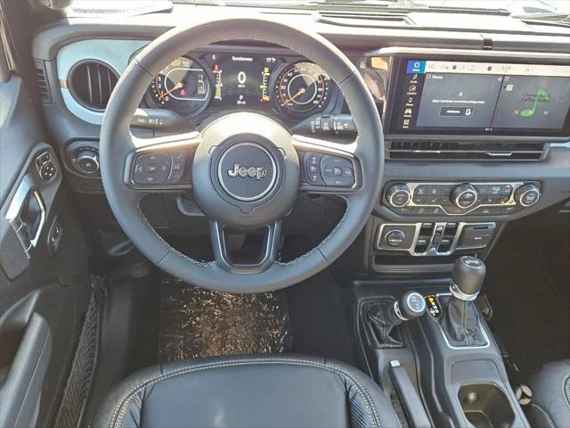 2025 Jeep Wrangler 4-Door Summit 4x4