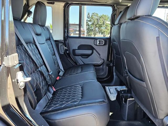 2025 Jeep Wrangler 4-Door Summit 4x4