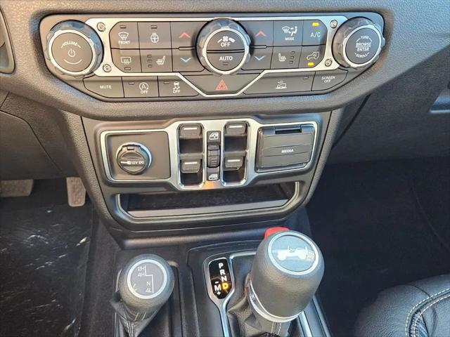 2025 Jeep Wrangler 4-Door Summit 4x4