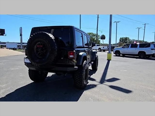 2025 Jeep Wrangler 4-Door Summit 4x4