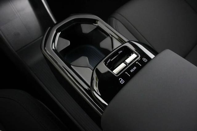 2025 Volvo EX30 Plus Twin Motor Performance, Fully electric