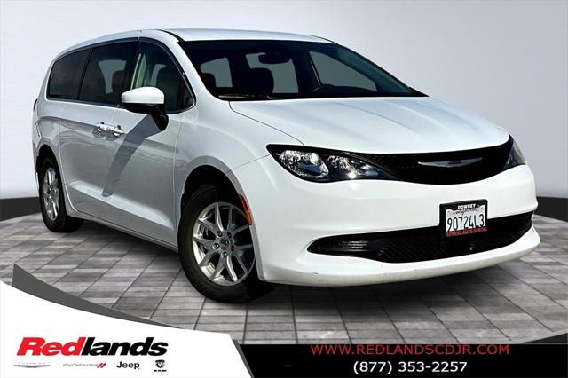 2022 Chrysler Voyager LX 2022 Chrysler Voyager LX