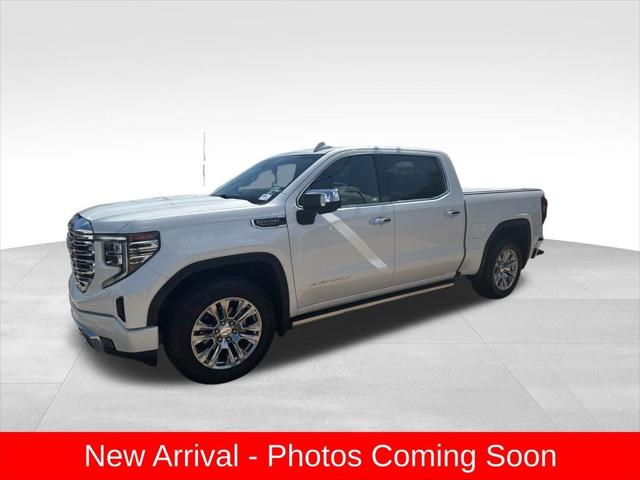 2022 GMC Sierra 1500 4WD Crew Cab Short Box Denali