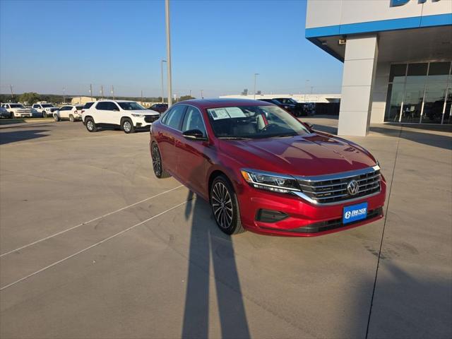 2022 Volkswagen Passat 2.0T Limited Edition