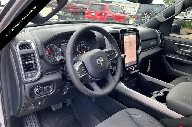 2026 Ram 1500 Big Horn Crew Cab 4x4 5'7" Box