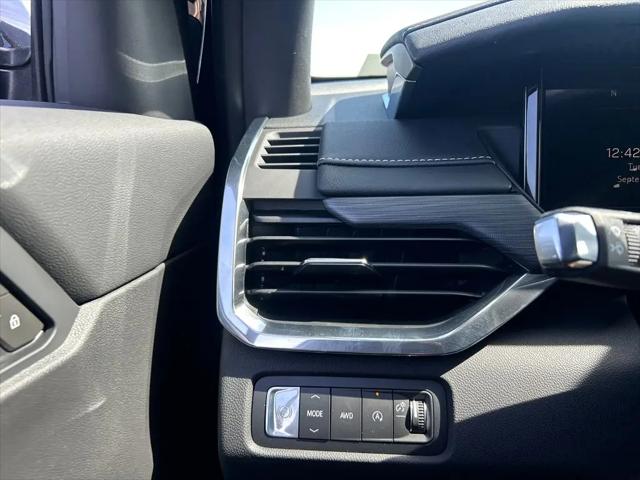 2026 GMC Acadia Elevation AWD