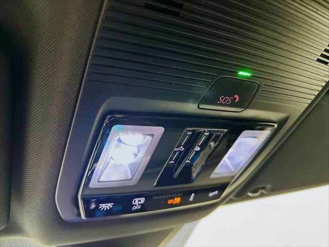 2026 Volkswagen Atlas Cross Sport SE with Technology