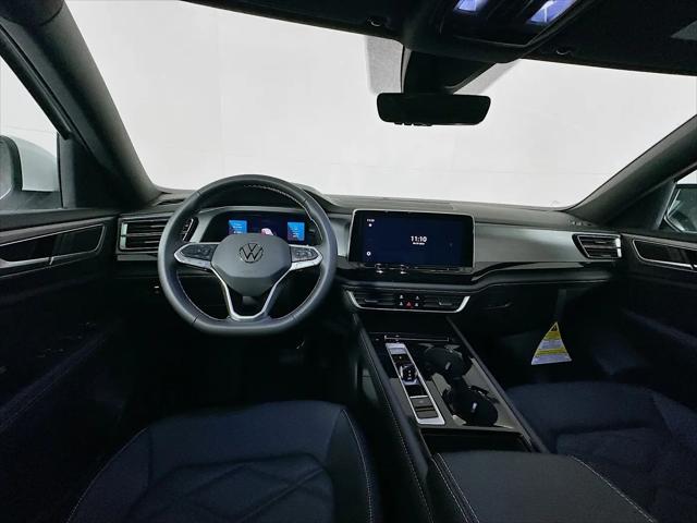 2026 Volkswagen Atlas Cross Sport SE with Technology