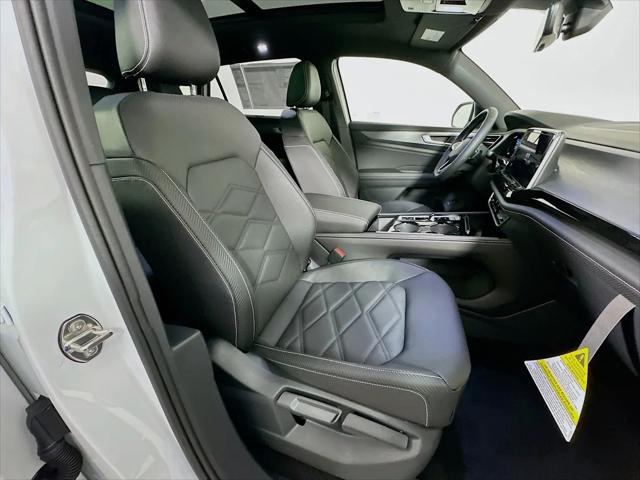 2026 Volkswagen Atlas Cross Sport SE with Technology