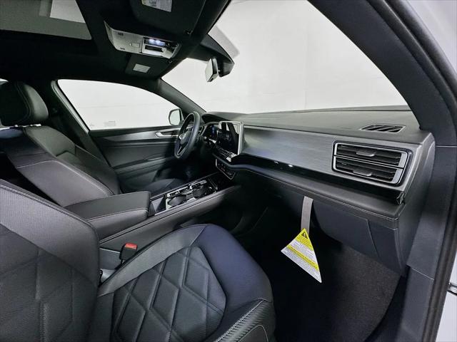 2026 Volkswagen Atlas Cross Sport SE with Technology