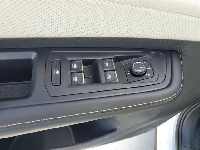2026 Volkswagen Atlas Cross Sport SEL Premium R-Line