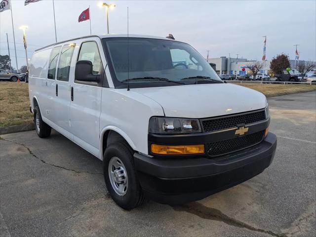 2025 Chevrolet Express Cargo Van RWD 2500 Extended Wheelbase WT