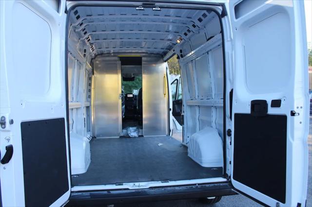 2025 Ram ProMaster 2500 Cargo Van Tradesman High Roof 159" WB w/Pass Seat