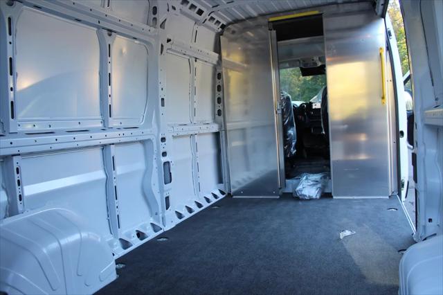2025 Ram ProMaster 2500 Cargo Van Tradesman High Roof 159" WB w/Pass Seat