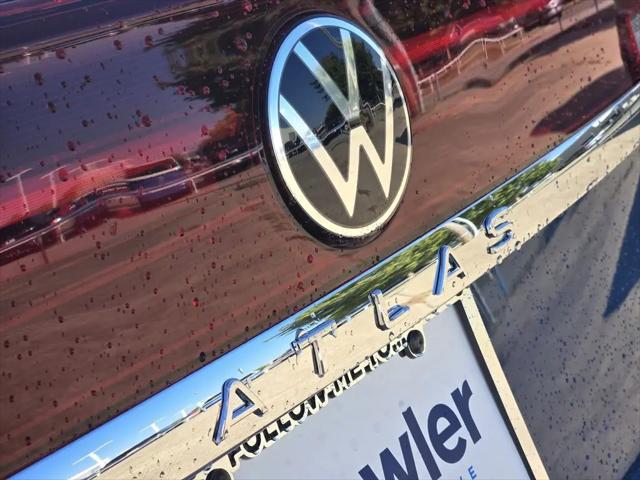 2026 Volkswagen Atlas Cross Sport SEL Premium R-Line