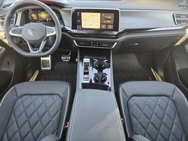 2026 Volkswagen Atlas Cross Sport SEL Premium R-Line