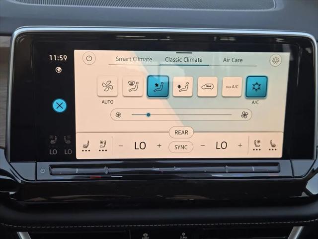 2026 Volkswagen Atlas SE with Technology