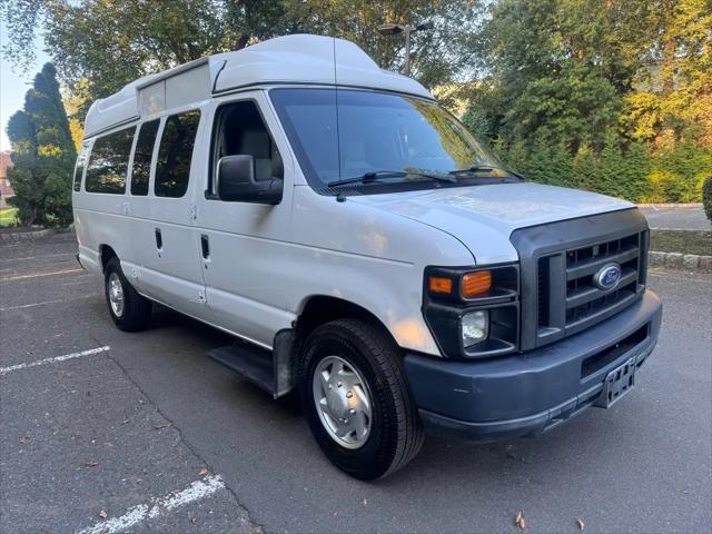 2014 Ford E-350 Super Duty Commercial for sale in Garfield, NJ