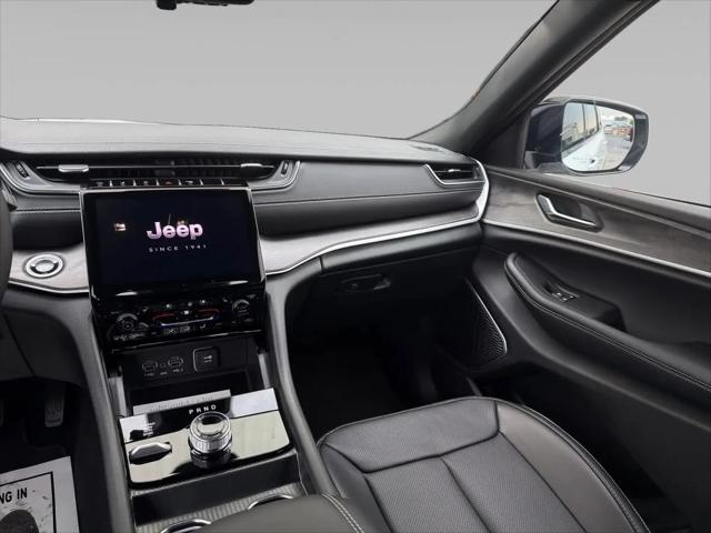 2025 Jeep Grand Cherokee L Limited 4x4