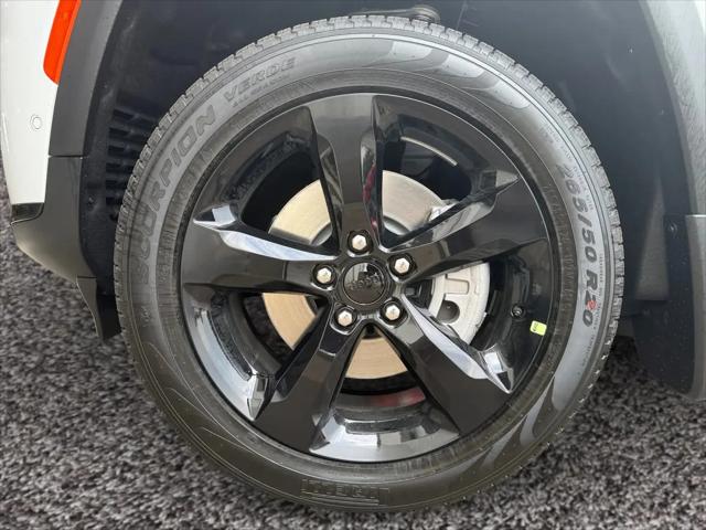 2025 Jeep Grand Cherokee L Limited 4x4