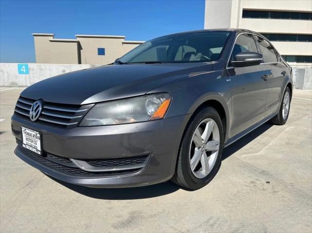 2014 Volkswagen Passat 1.8T Wolfsburg Edition