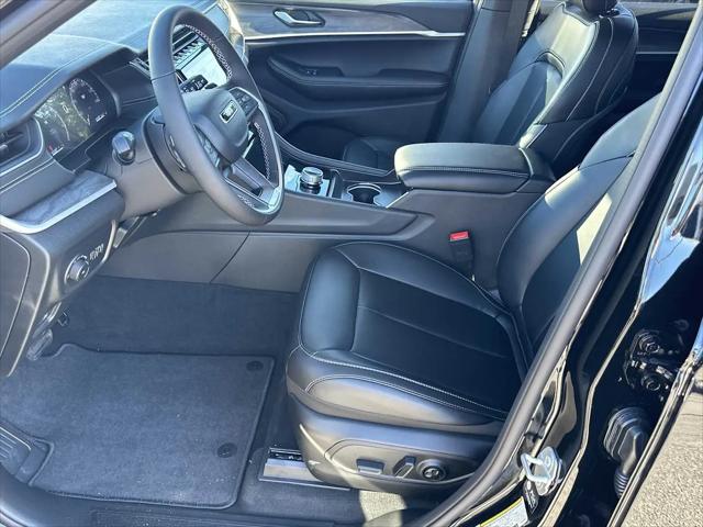2025 Jeep Grand Cherokee L Limited 4x2