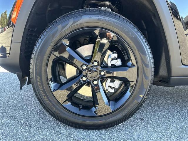 2025 Jeep Grand Cherokee L Limited 4x2