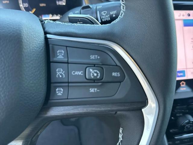 2025 Jeep Grand Cherokee L Limited 4x2
