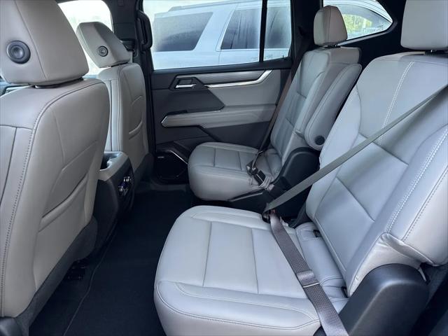 2026 GMC Acadia Elevation FWD