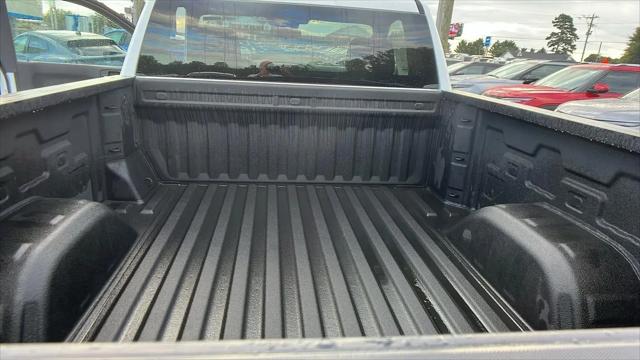 2025 Chevrolet Silverado 1500 4WD Regular Cab Standard Bed WT