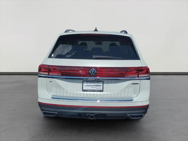 2026 Volkswagen Atlas SE with Technology