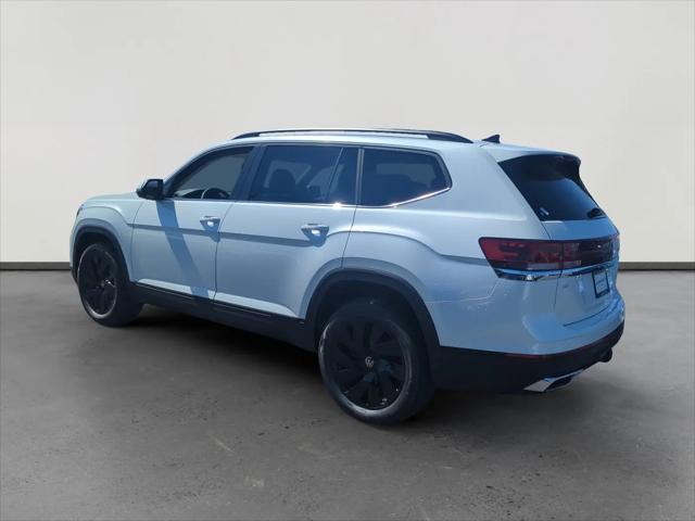 2026 Volkswagen Atlas SE with Technology
