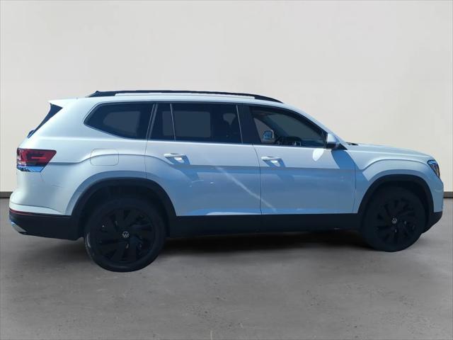 2026 Volkswagen Atlas SE with Technology