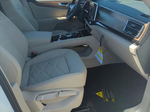 2026 Volkswagen Atlas SE with Technology