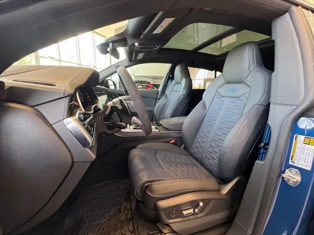 2026 Audi RS Q8 performance quattro tiptronic