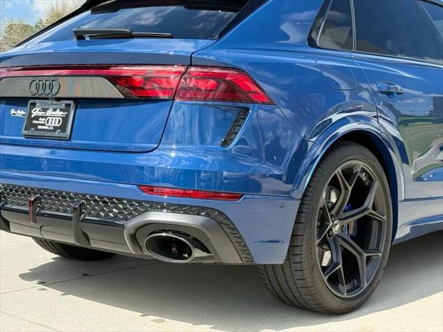 2026 Audi RS Q8 performance quattro tiptronic