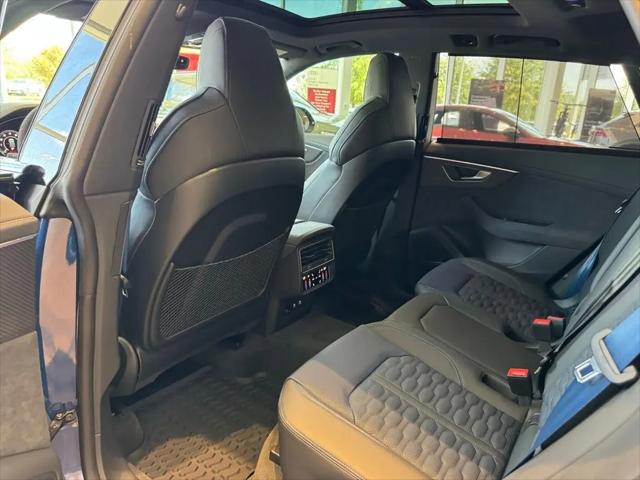 2026 Audi RS Q8 performance quattro tiptronic