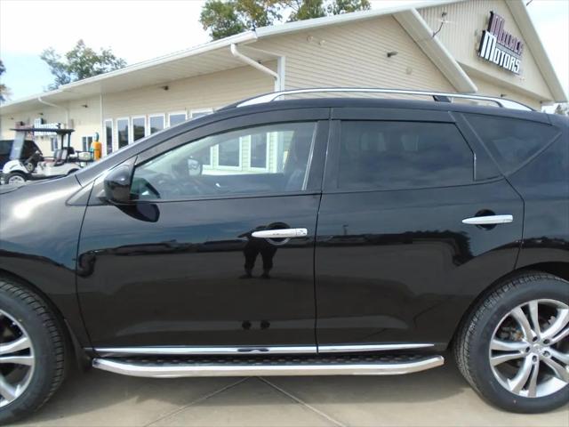 2011 Nissan Murano LE