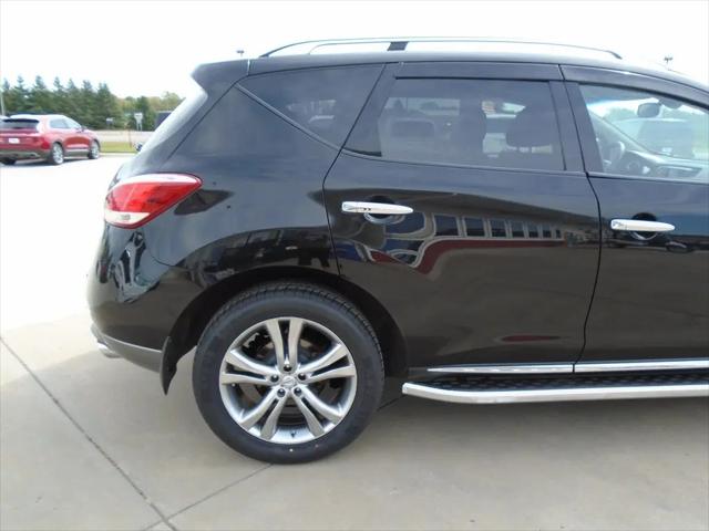 2011 Nissan Murano LE