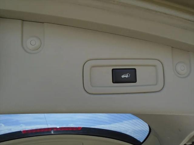 2011 Nissan Murano LE