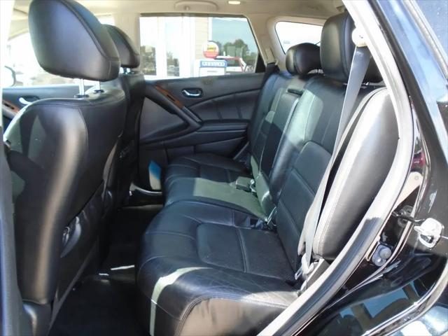 2011 Nissan Murano LE