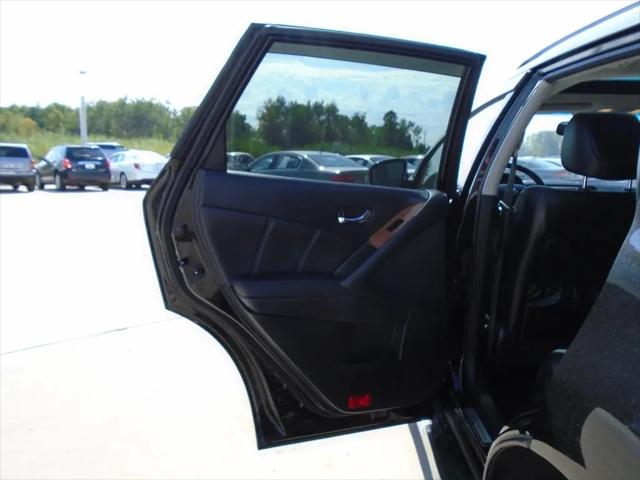 2011 Nissan Murano LE