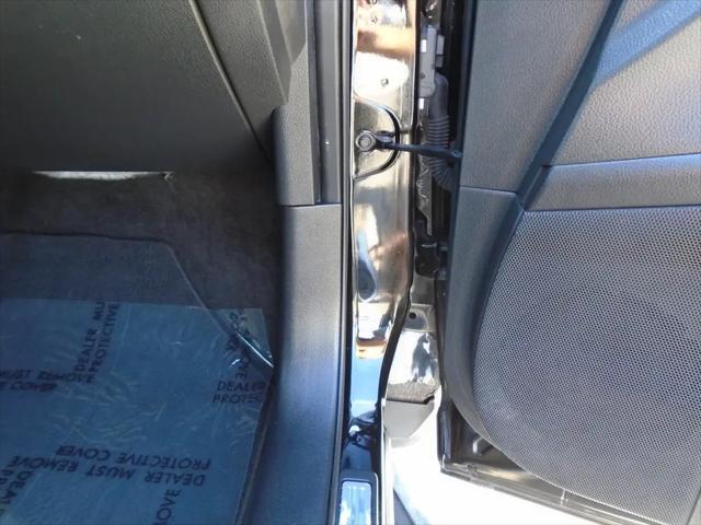 2011 Nissan Murano LE