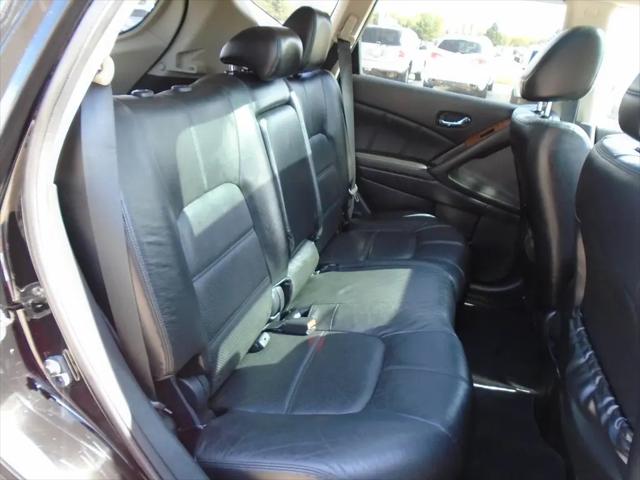 2011 Nissan Murano LE
