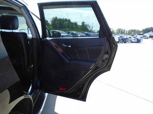 2011 Nissan Murano LE