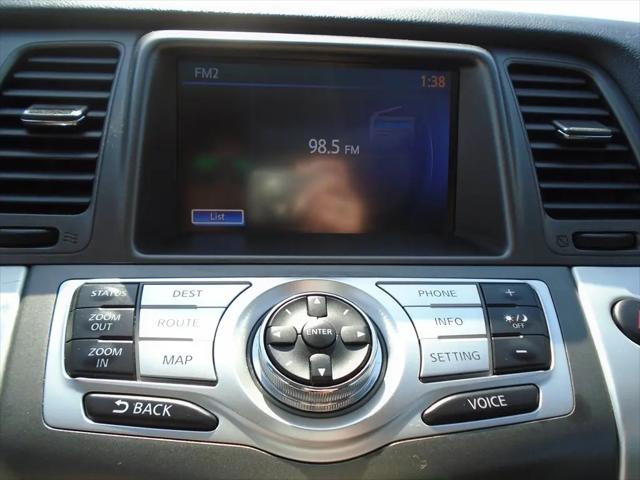 2011 Nissan Murano LE