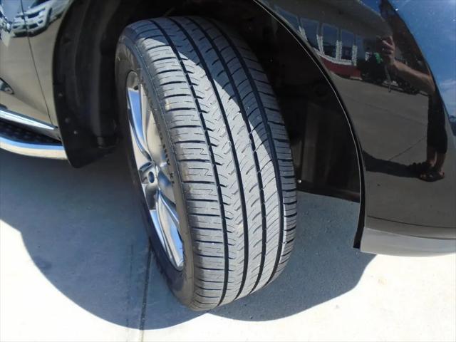 2011 Nissan Murano LE