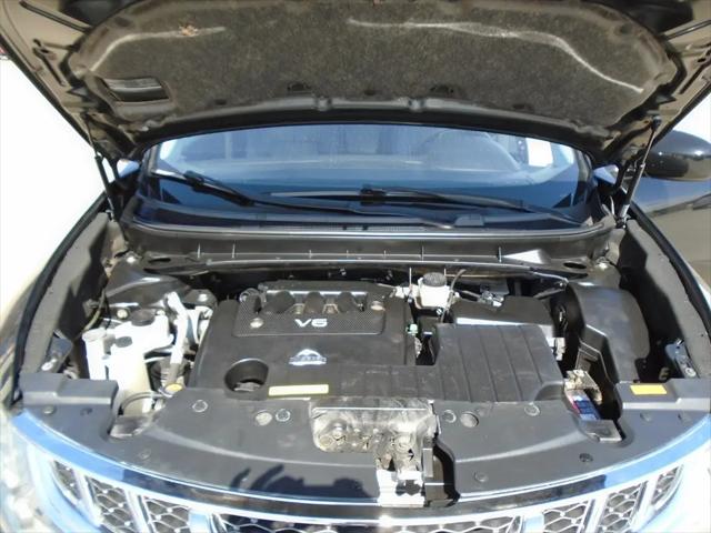 2011 Nissan Murano LE