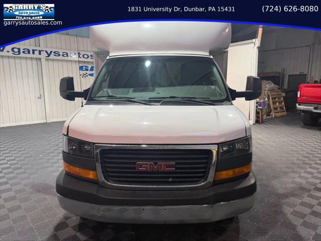2016 GMC Savana Cutaway 3500